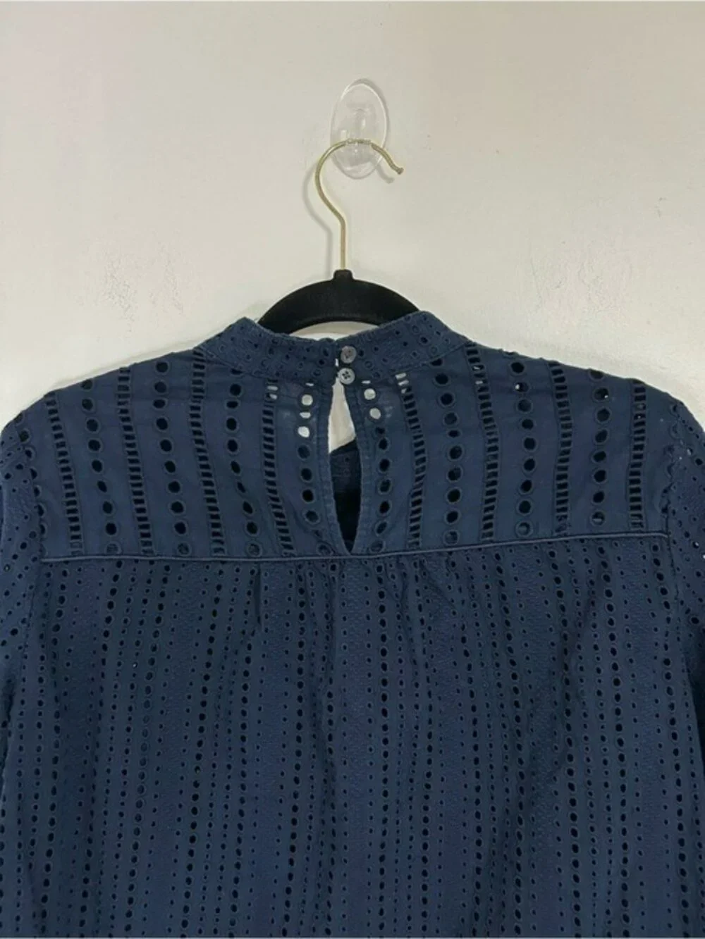 Banana Republic XS Navy Eyelet Lace Blouse & Black Lace Top Bundle Romantic